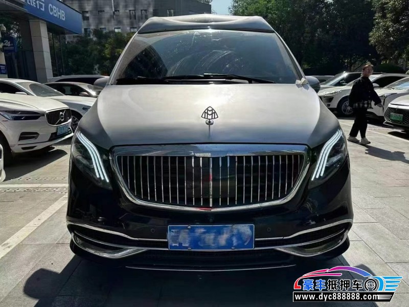 18年奔驰V轿车抵押车出售