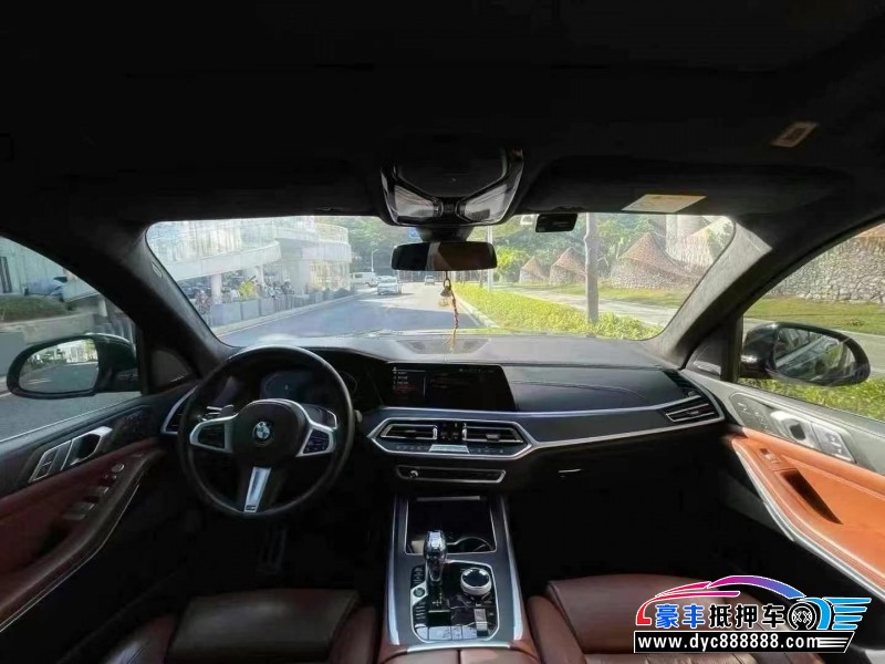 20年宝马X7轿车抵押车出售