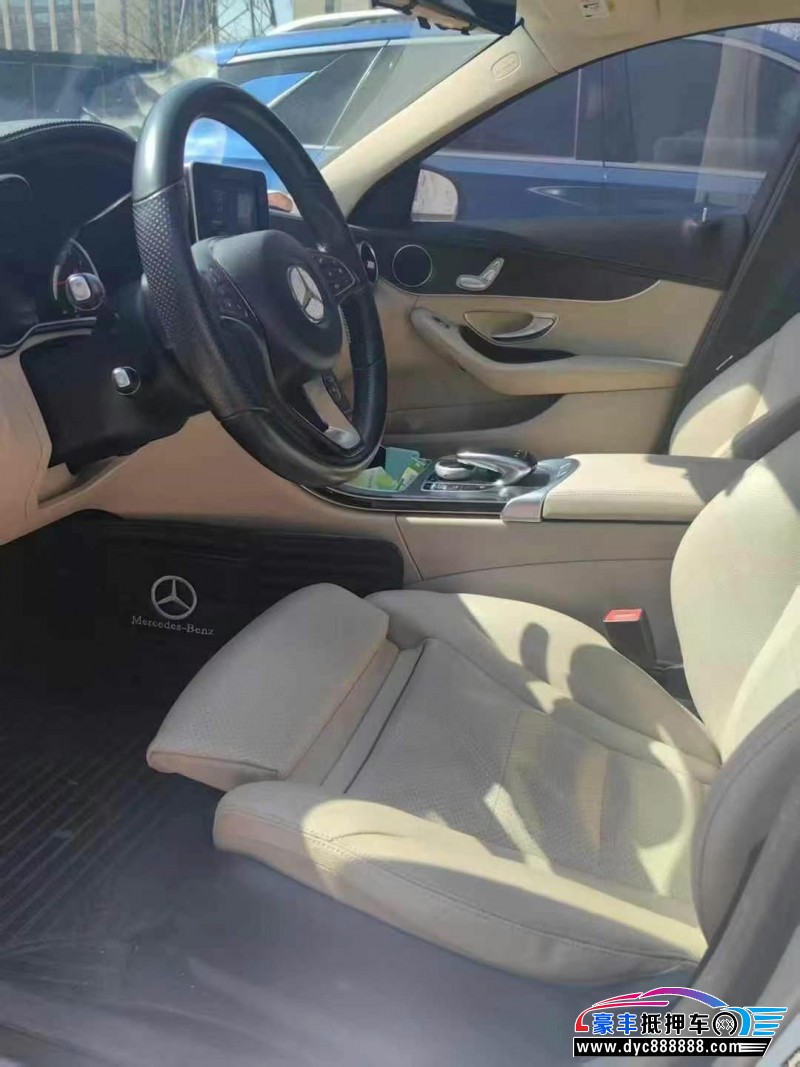 15年奔驰C轿车抵押车出售