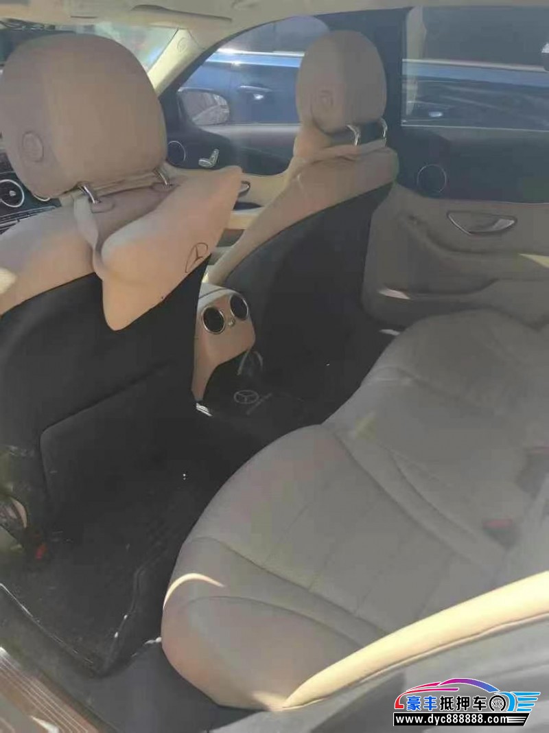 15年奔驰C轿车抵押车出售