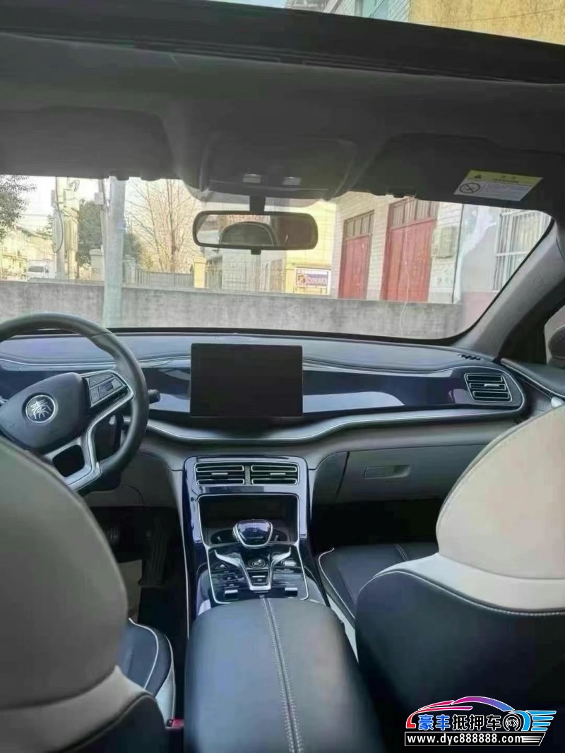 23年比亚迪秦轿车抵押车出售