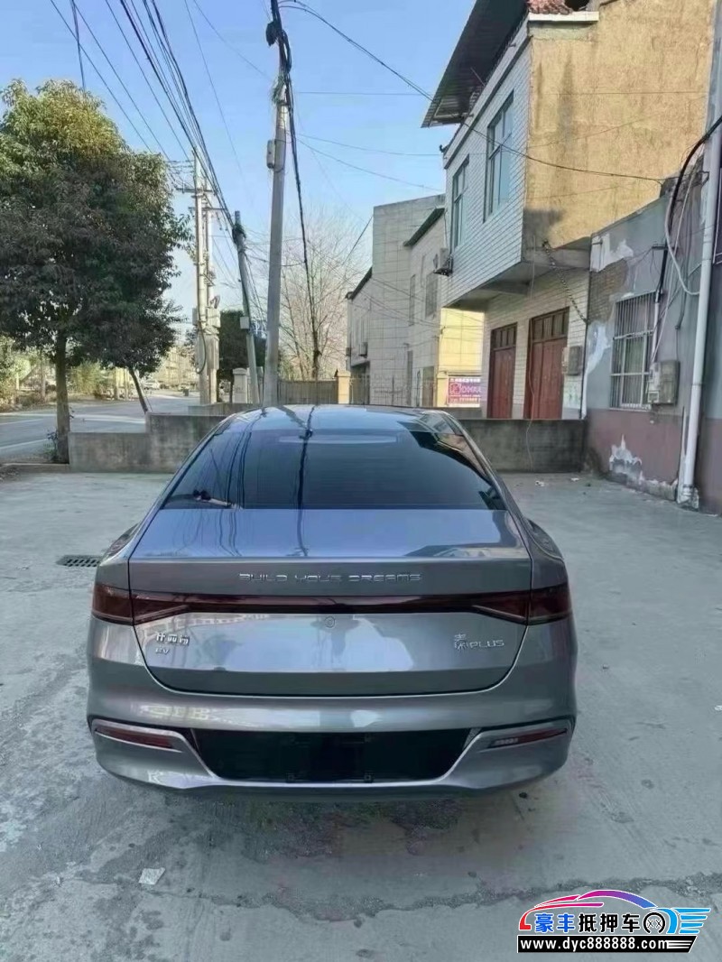 23年比亚迪秦轿车抵押车出售