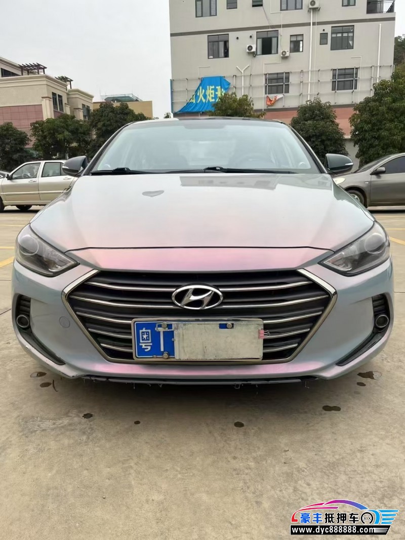 18年现代领动轿车抵押车出售