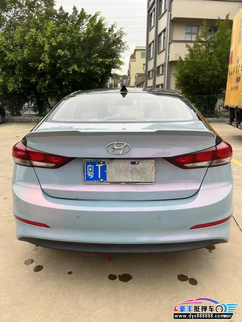 18年现代领动轿车抵押车出售