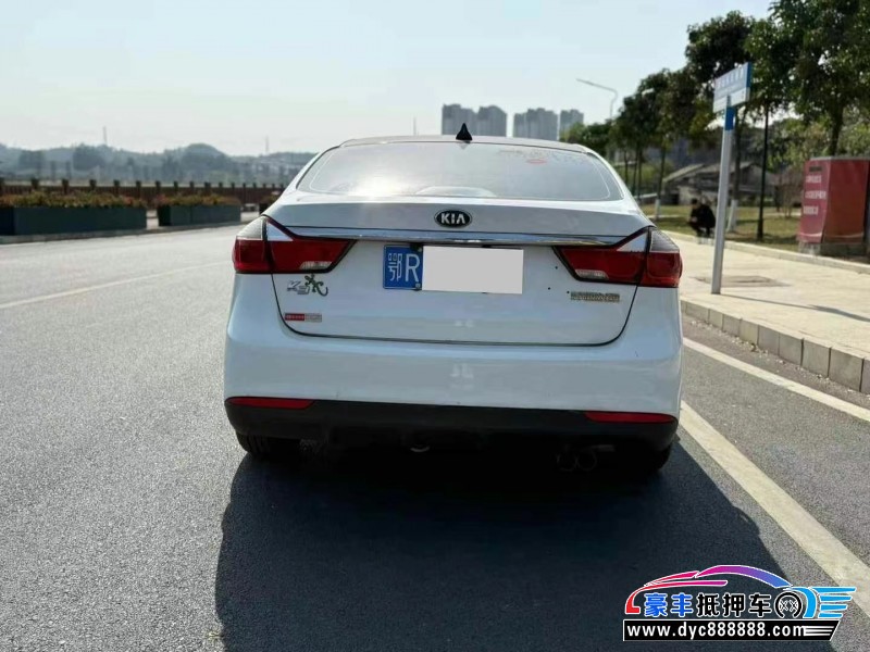 17年起亚K3轿车抵押车出售