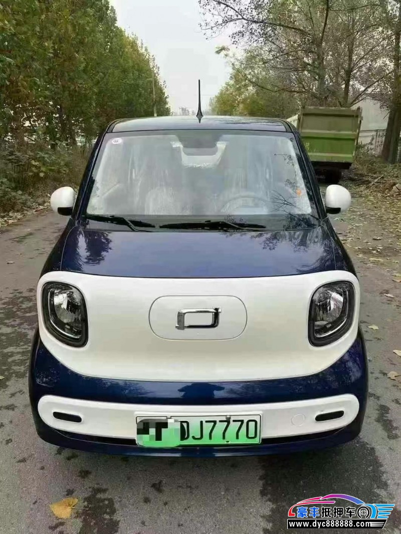 24年奔腾小马轿车抵押车出售