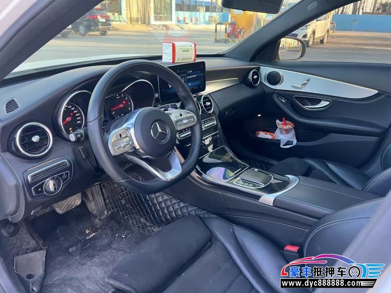 19年奔驰C轿车抵押车出售