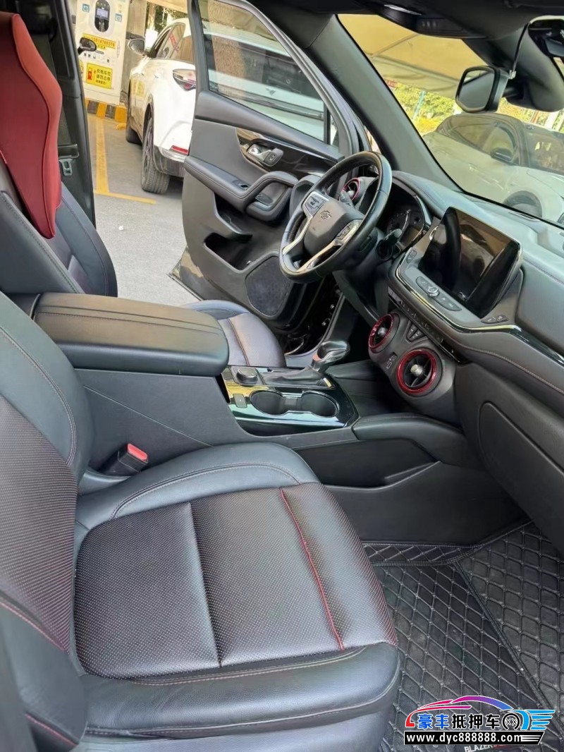 21年雪佛兰开拓者轿车抵押车出售