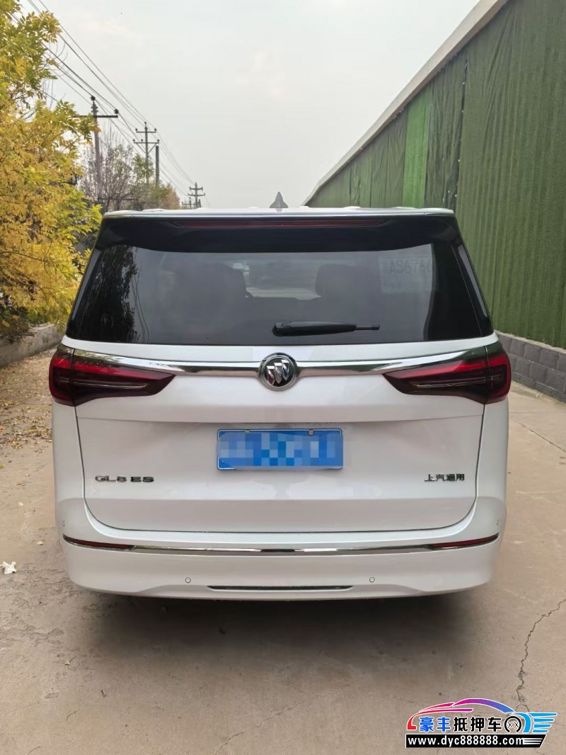 23年别克GL8轿车抵押车出售