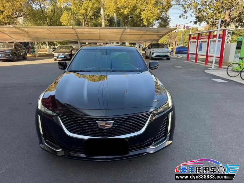 21年凯迪拉克CT5轿车抵押车出售