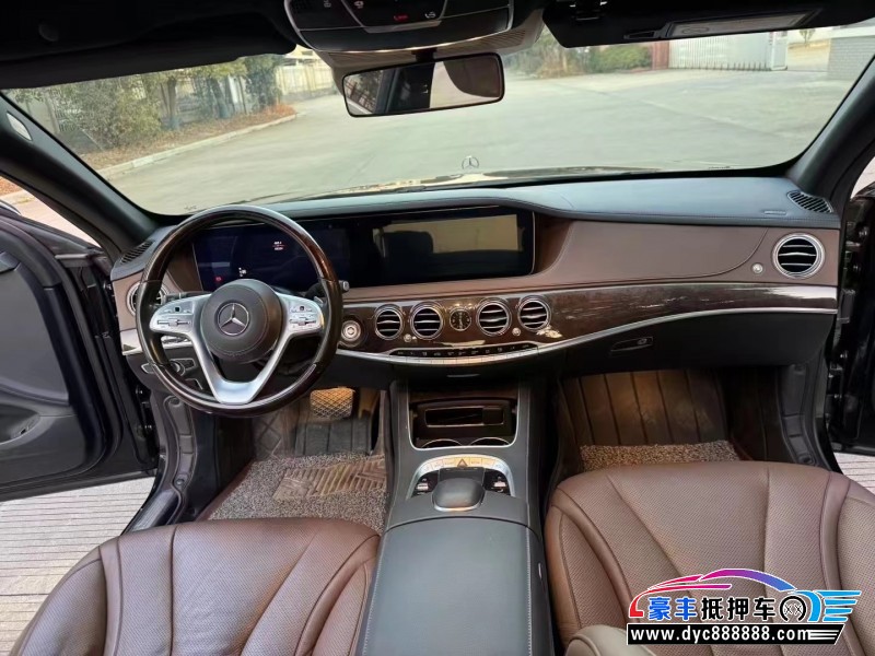 20年奔驰S轿车抵押车出售