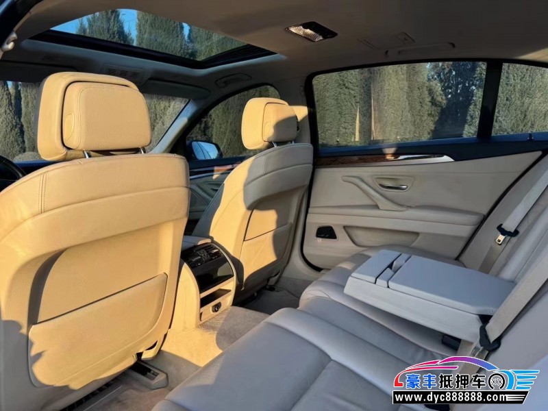 11年宝马5系轿车抵押车出售