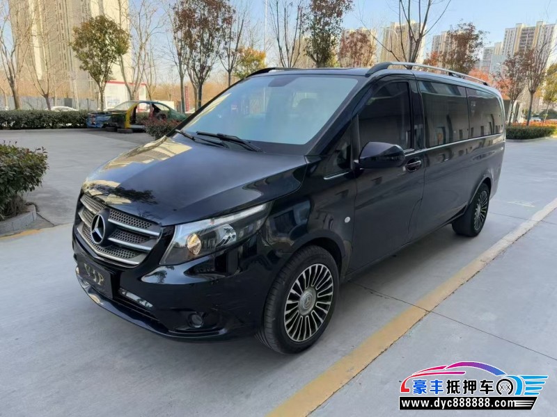 19年奔驰威霆轿车抵押车出售