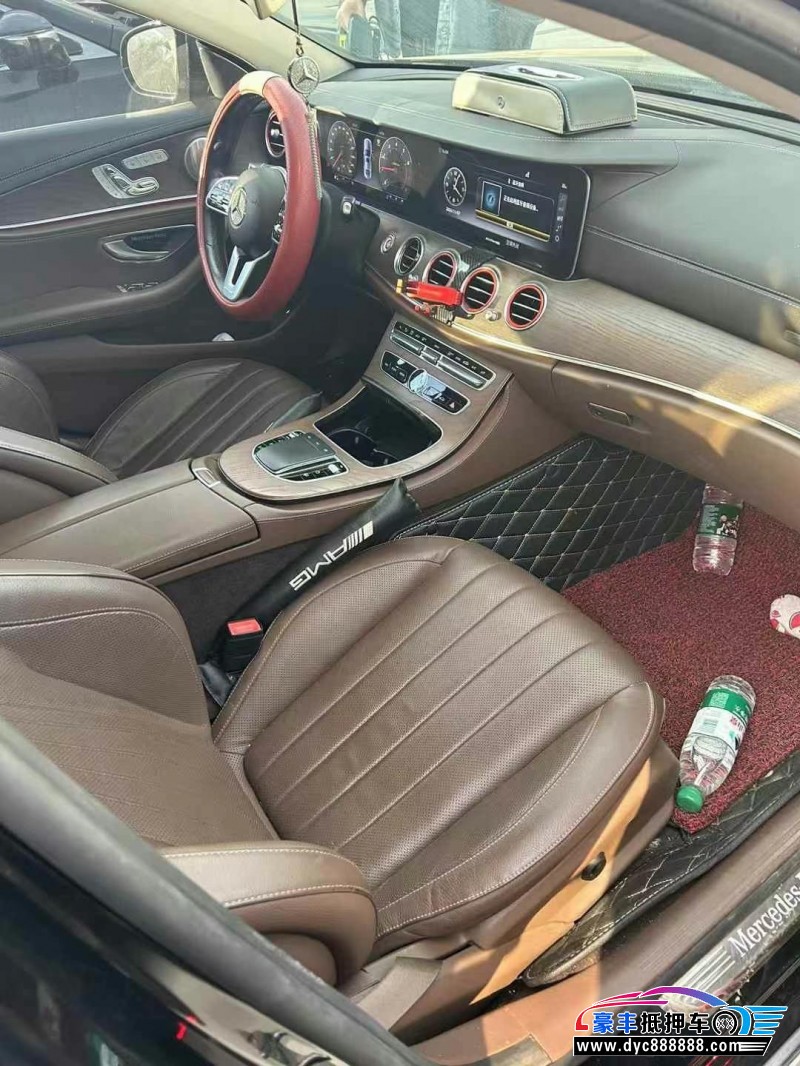 20年奔驰E轿车抵押车出售