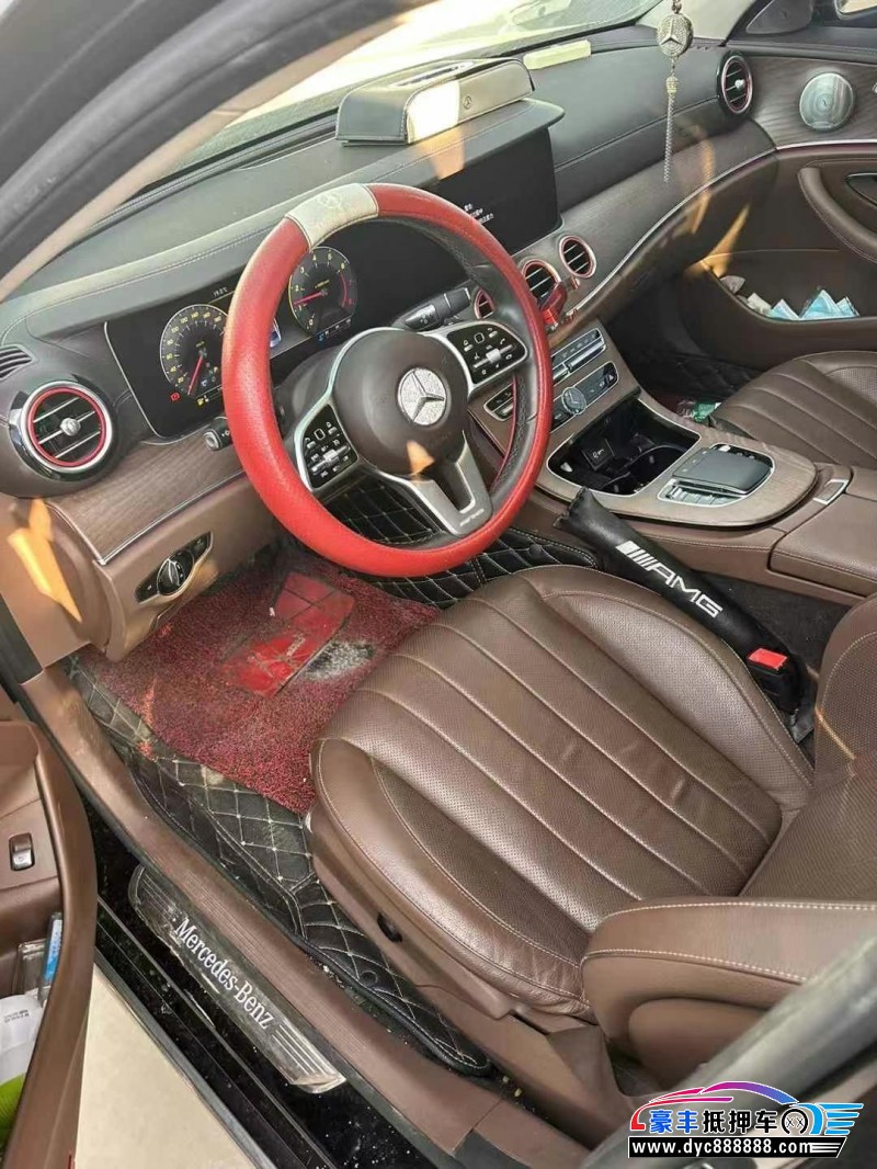 20年奔驰E轿车抵押车出售