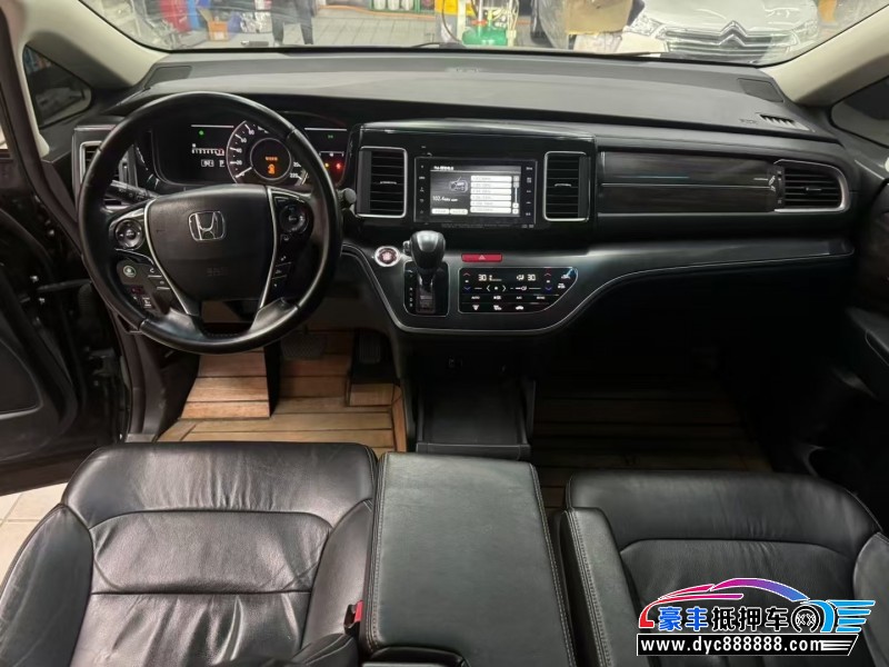 19年本田艾力绅轿车抵押车出售