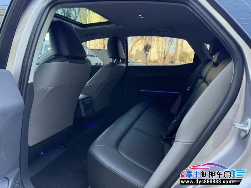 24年丰田BZ3轿车抵押车出售