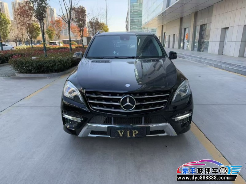14年奔驰ML轿车抵押车出售