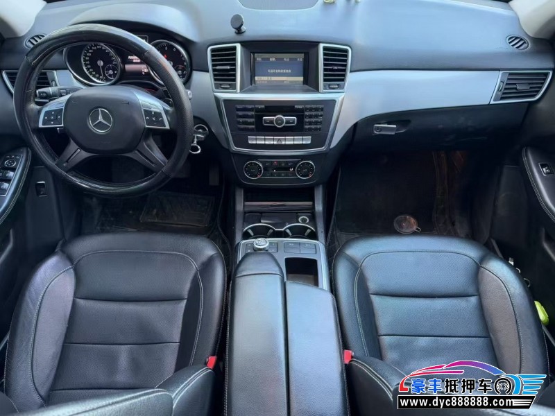 14年奔驰ML轿车抵押车出售