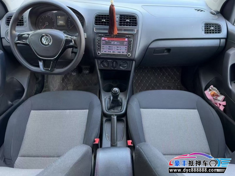16年大众polo轿车抵押车出售