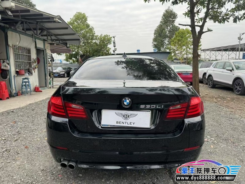 13年宝马5系轿车抵押车出售
