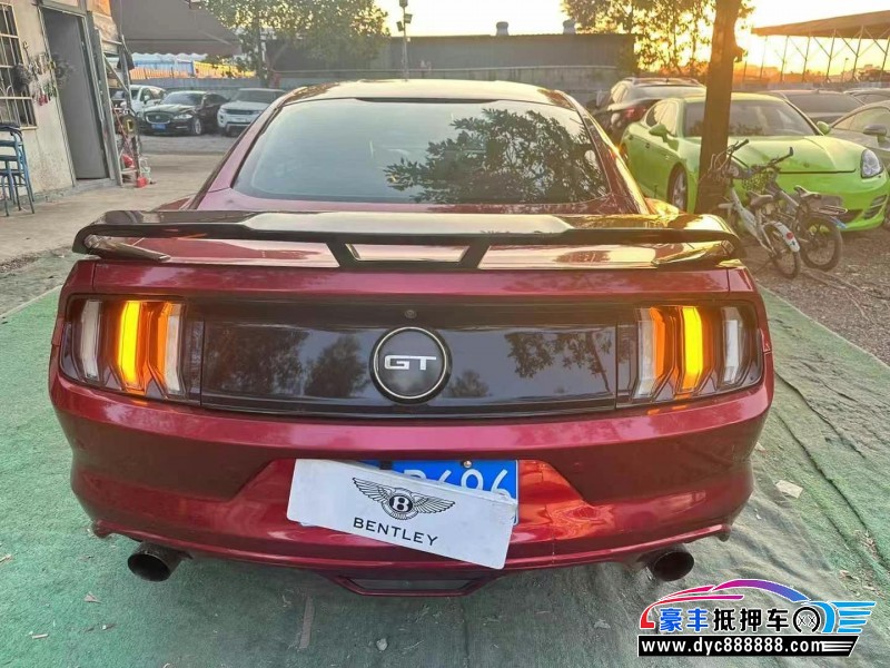 16年福特野马轿车抵押车出售