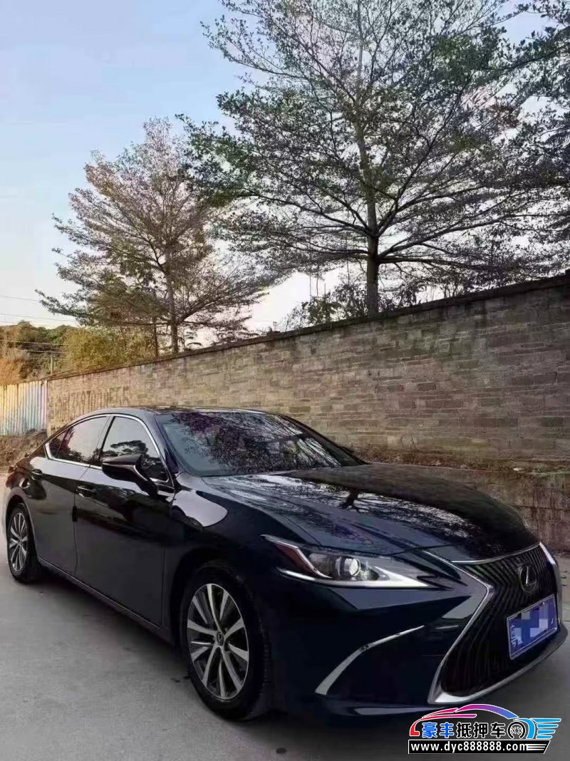 21年雷克萨斯ES轿车抵押车出售