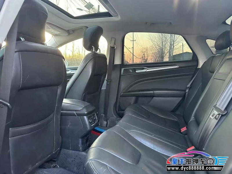 17年福特蒙迪欧轿车抵押车出售