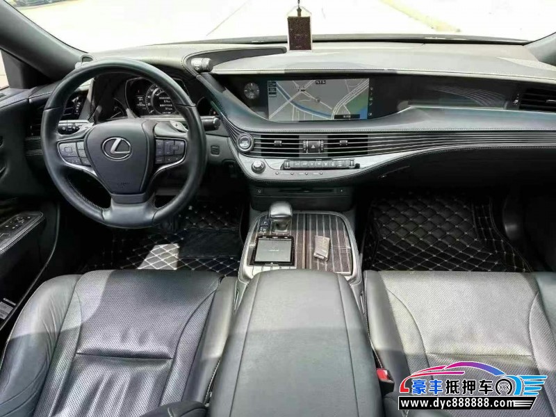 18年雷克萨斯LSSUV抵押车出售