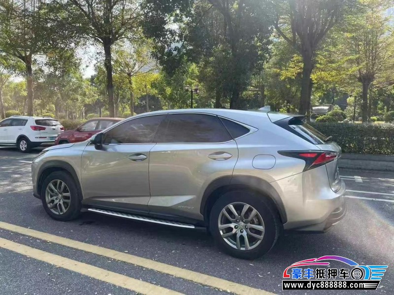 15年雷克萨斯NXSUV抵押车出售