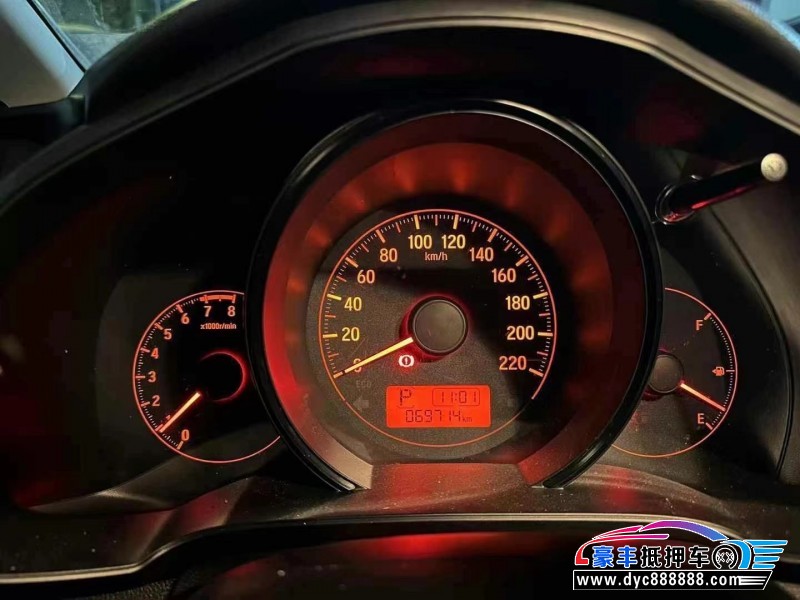 18年本田飞度轿车抵押车出售