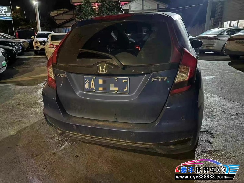 18年本田飞度轿车抵押车出售