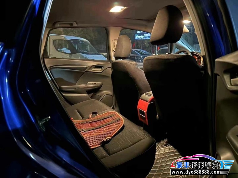 18年本田飞度轿车抵押车出售