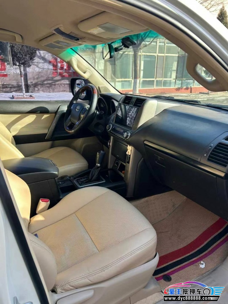 11年丰田普拉多（霸道）轿车抵押车出售