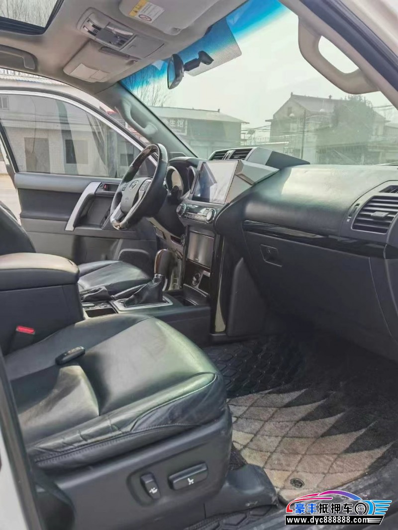 15年丰田普拉多（霸道）轿车抵押车出售