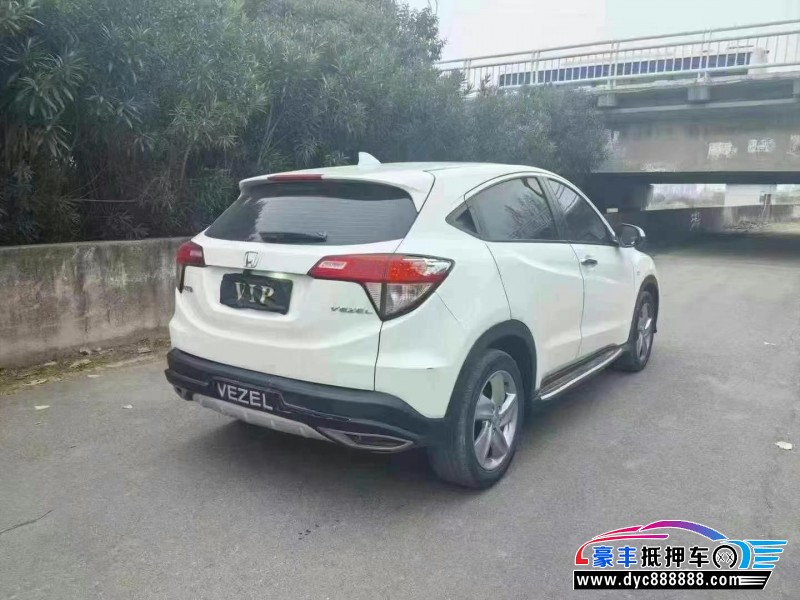 22年本田缤智轿车抵押车出售