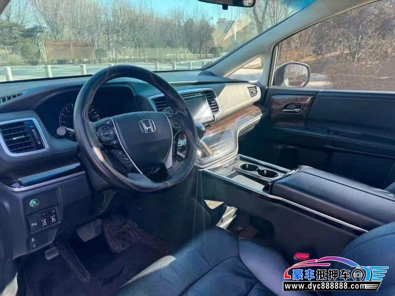 16年本田奥德赛轿车抵押车出售