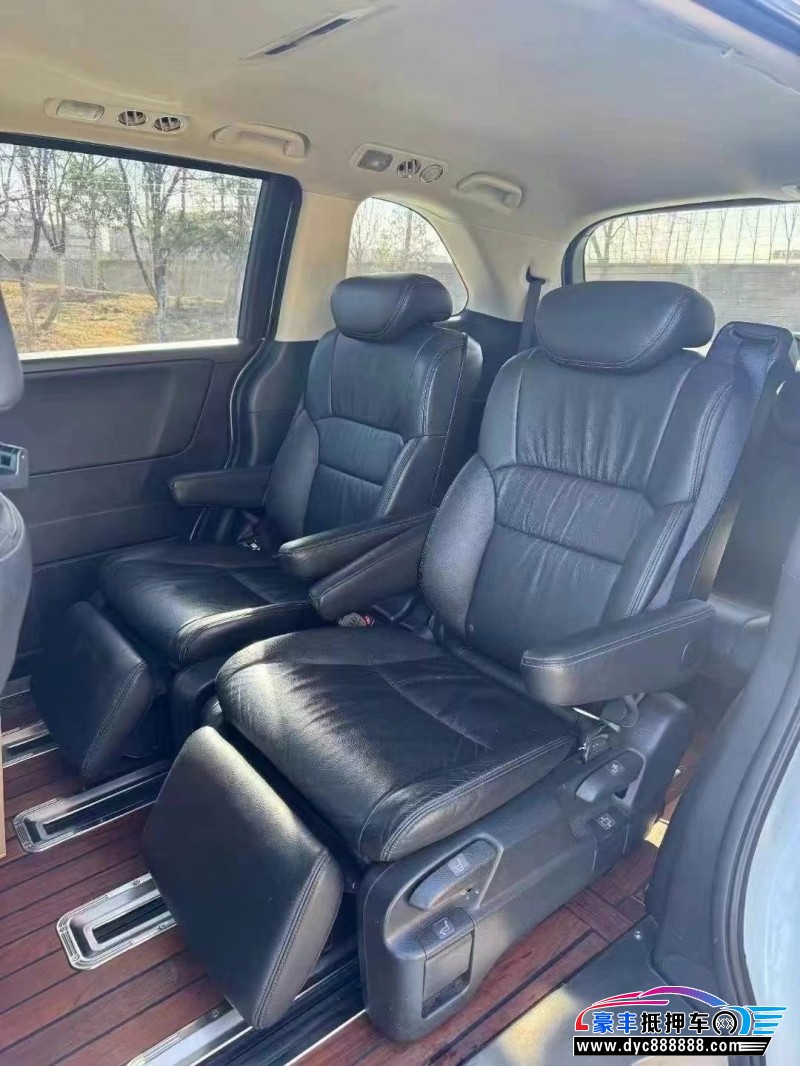 16年本田奥德赛轿车抵押车出售