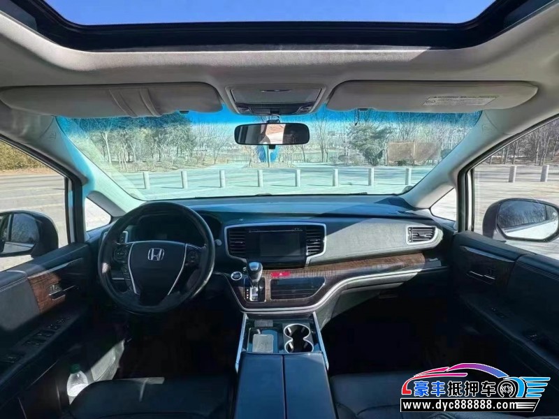 16年本田奥德赛轿车抵押车出售