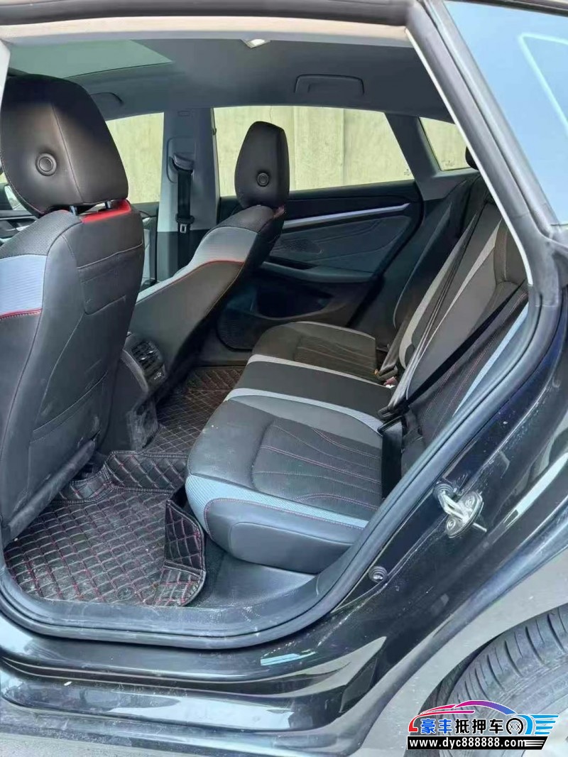 23年大众凌渡轿车抵押车出售