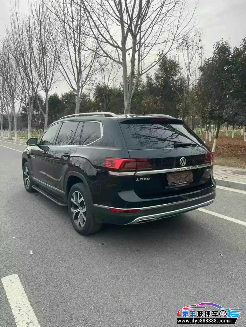 18年大众途昂轿车抵押车出售