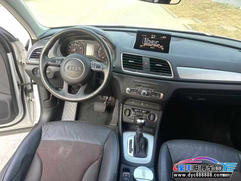 17年奥迪Q3轿车抵押车出售