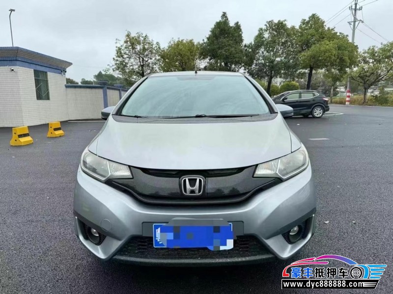 15年本田飞度轿车抵押车出售