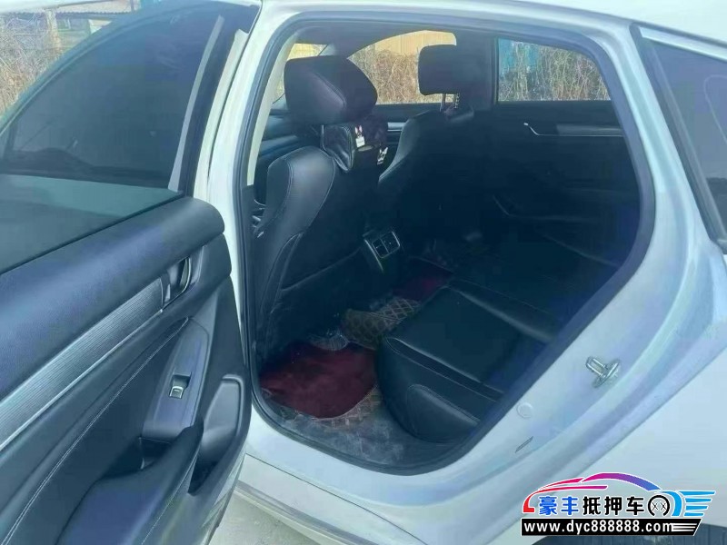 19年本田雅阁轿车抵押车出售