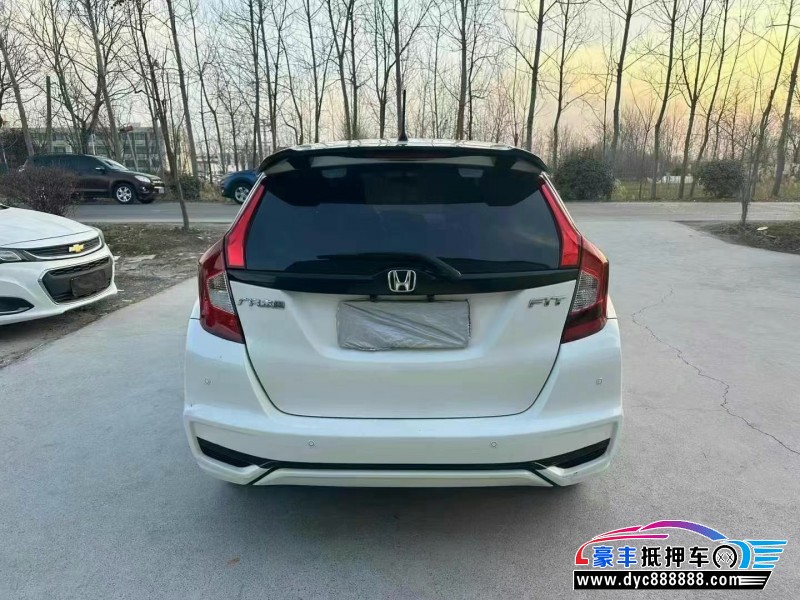 20年本田飞度轿车抵押车出售