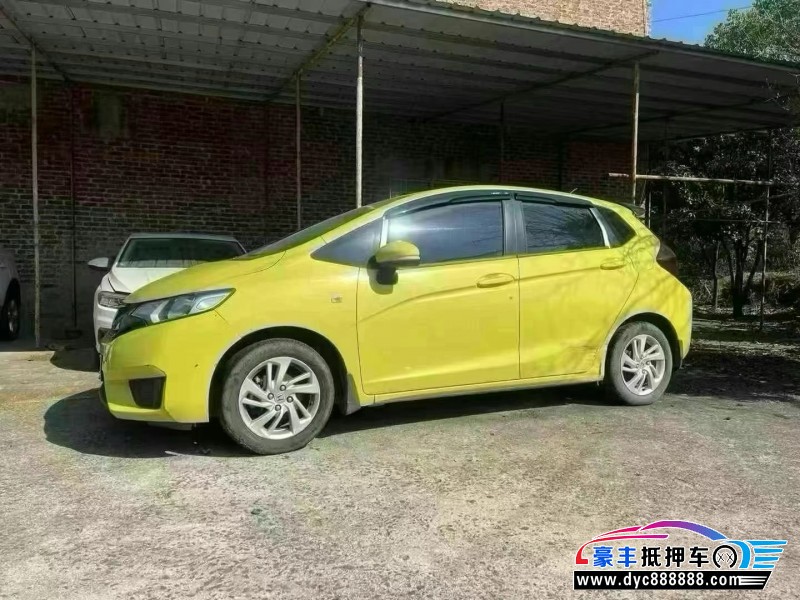 18年本田飞度轿车抵押车出售