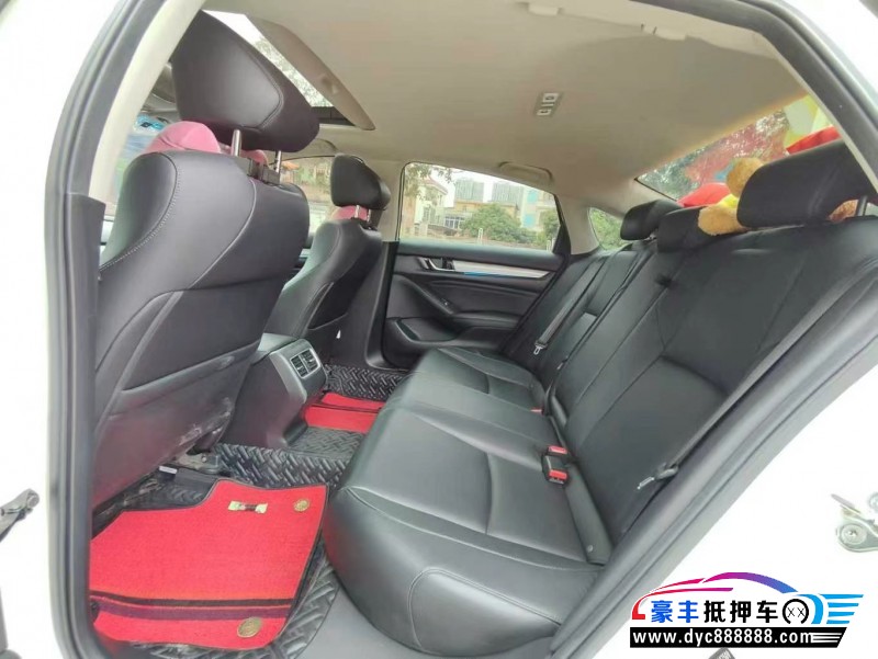 21年本田雅阁轿车抵押车出售