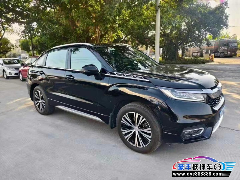 17年本田冠道轿车抵押车出售