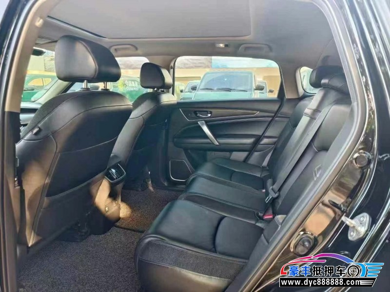 17年本田冠道轿车抵押车出售