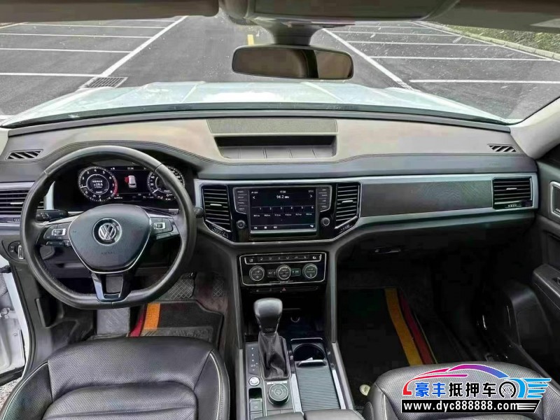 22年大众途昂轿车抵押车出售